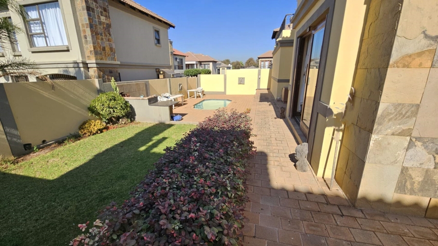 3 Bedroom Property for Sale in Melodie North West